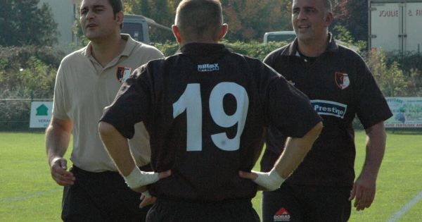 Handball - Disparition. Denis Lathoud, les copains d'abord... et le rugby aussi
