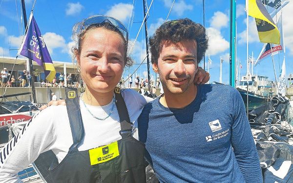 Lola Billy et Thomas André, duo de bizuths gagnant-gagnant sur le Tour de Bretagne à la voile