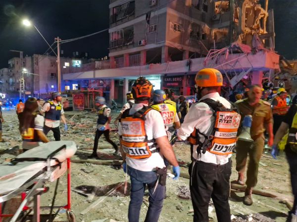 « Israël dans la sidération après la frappe contre Soroka : un missile iranien touche un hôpital soignant Arabes et Bédouins »