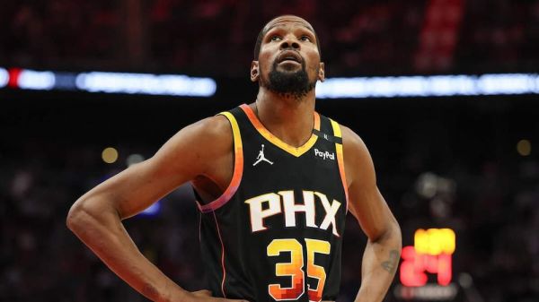 Kevin Durant échangé dans une transaction monstre