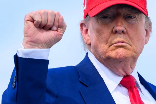 Proche-Orient : Trump attaque l'Iran, mais ne veut pas la guerre !
