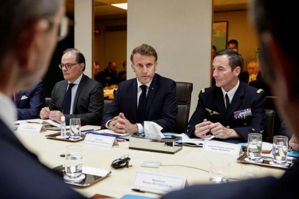 Bombardements américains en Iran : Emmanuel Macron appelle à éviter une « escalade incontrôlée » au Moyen-Orient