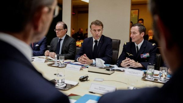 Frappes américaines en Iran : Emmanuel Macron appelle à éviter une "escalade incontrôlée" au Moyen-Orient