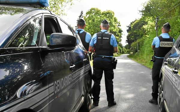 La gendarmerie parvient à maîtriser un habitant de Pommerit-le-Vicomte, armé et retranché chez lui