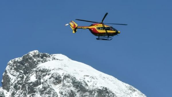 Val Buëch-Méouge: un conducteur de scooter gravement blessé après avoir été éjecté à une vingtaine de mètres lors d'un accident face à un cycliste