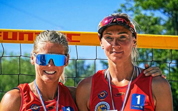 « On s'est dit qu'on jouerait pour le plaisir », Katia Tychnova, ancienne du Quimper Volley, revient sur sa victoire lors de l'Open PMA de beach-volley