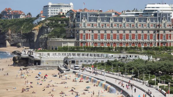 C'est une maison sur deux dans certaines communes: au Pays basque on va interdire la construction de résidences secondaires