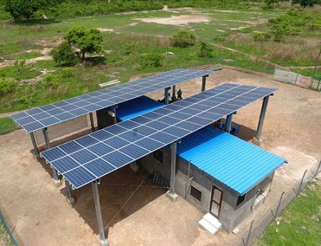 Renouvelable décentralisé et cuisson propre : les solutions les plus simples deviennent stratégiques