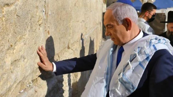 L’israël est un état théocratique messianiste suprémaciste qui n’est pas démocratique et encore moins moderne !