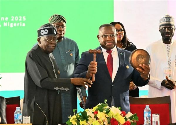 CEDEAO : Julius Maada Bio prend la tête de lorganisation dans un contexte régional tendu (aCotonou.com)