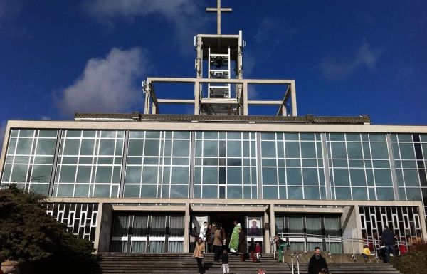 L’Opus Dei prend les commandes d’une paroisse bruxelloise : « Nous ne sommes pas là pour défaire ce qui a été fait »