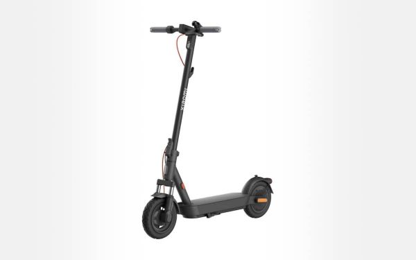 Xiaomi Scooter 5 : la trottinette électrique très endurante est bradée grâce à ce code promo