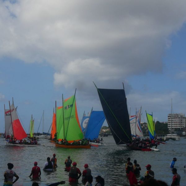 Dimanche à Fort-de-France : Coupe de Martinique des yoles-rondes