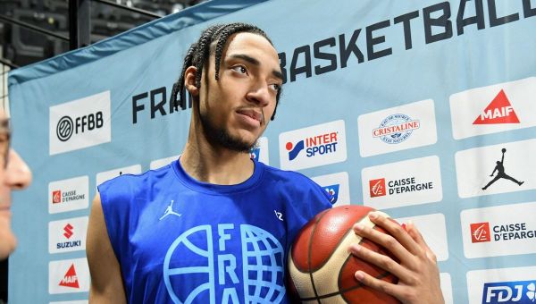 C'est le grand jour pour le jeune basketteur du Loiret Noa Essengue, attendu très haut à la draft NBA à seulement 18 ans