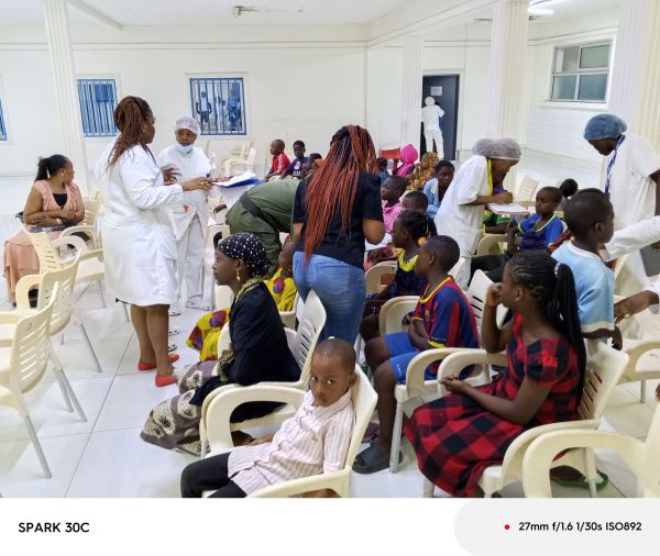 Douala : deux morts et 105 personnes conduites à l'hôpital pour intoxication alimentaire