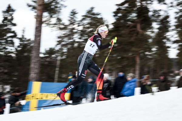 Le monde du ski de fond sous le choc après le controle positif Victoria Carl