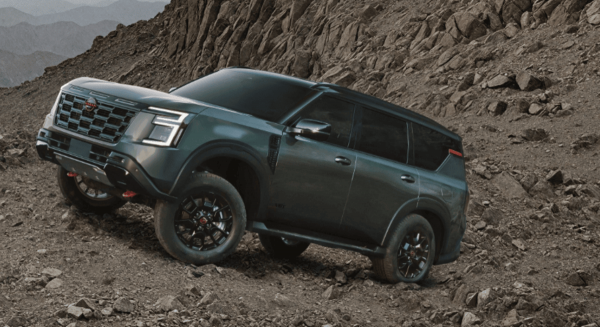 Nissan Patrol PRO-4X : le 4×4 taillé pour l'aventure au cœur du Moyen-Orient