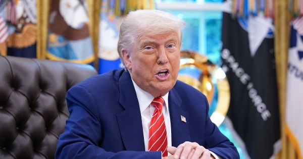 Israël-Iran : Téhéran dit qu'il n'y a "pas de plan pour renouer le dialogue" avec les Etats-Unis
