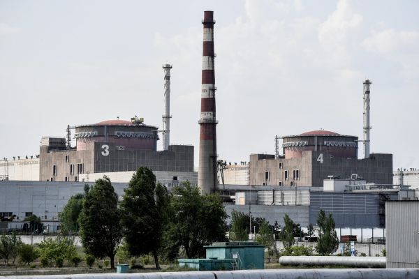 Un drone ukrainien attaque des employés de la centrale nucléaire de Zaporojié