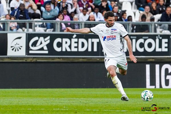 FOOTBALL – Ligue 2 : Thomas Montconduit prolonge l’aventure