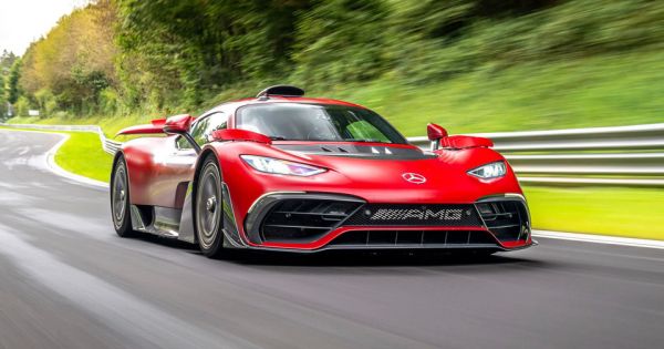 "Alpine veut nous battre ? Bon courage à eux !" nous dit le patron de Mercedes-AMG
