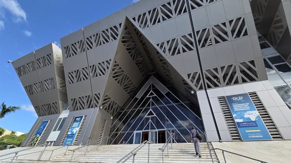 La Région calme le jeu après le vote d'opposition du groupe Bareigts