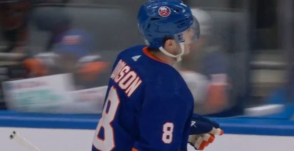 Noah Dobson a accepté moins d’argent pour jouer à Montréal