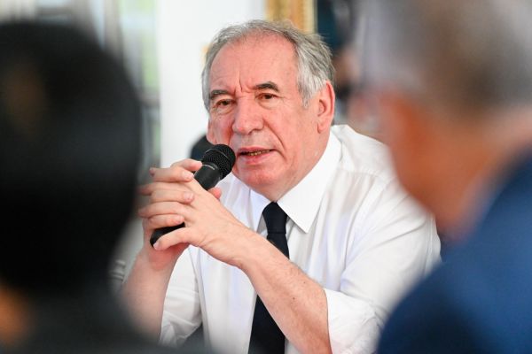 Bayrou défend ses avancées sur les retraites et fixe le cap à l'automne