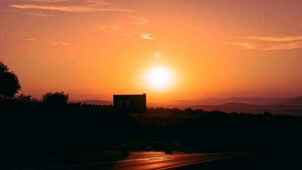 Alerte canicule : "12 à 15 degrés au-dessus des normales", départements en vigilance... jusqu'à quand va durer cet épisode exceptionnel ?
