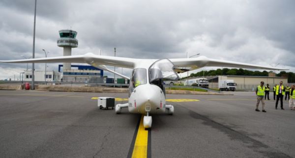 Un avion 100 % électrique se pose au Findel