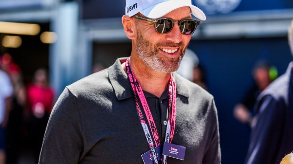 Zinedine Zidane fait complètement vriller un artiste !