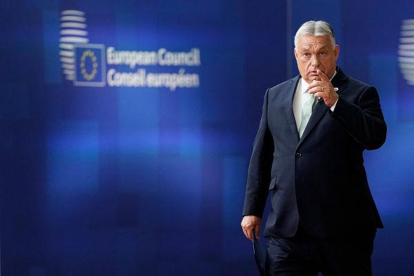 «La Troisième Guerre mondiale dès le lendemain» : Orban explique pourquoi l'Ukraine ne doit pas être admise dans l'OTAN