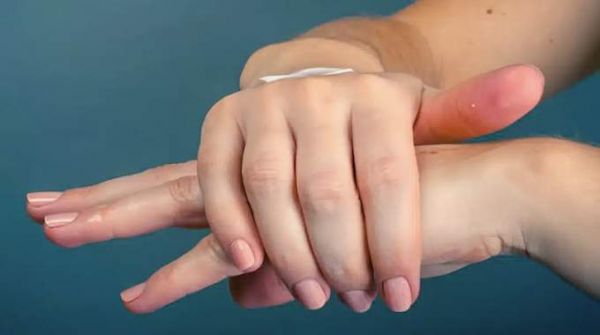 Vitamine B12 : Les Signes Indiquant une Carence et les Aliments qui Peuvent vous Aider.