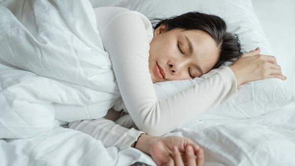 Une bonne literie fait gagner 30 minutes de sommeil: comment bien choisir matelas et sommier?