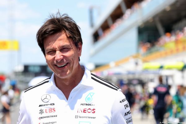 Wolff veut de la clarté sur Verstappen 'avant la pause estivale'