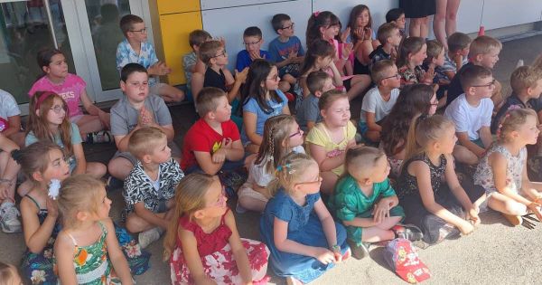 Vosges. Oëlleville : l'école intercommunale du Xaintois s'ouvre aux élèves en chantant