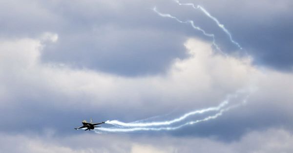 Guerre en Ukraine. De frappes russes nocturnes font plusieurs blessés civils, un pilote ukrainien abattu