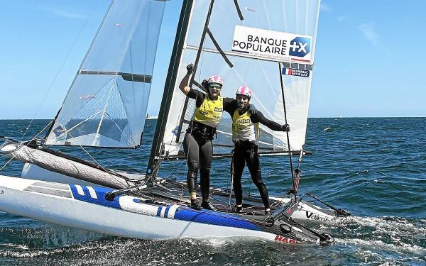 Les Bretons Tim Mourniac et Aloïse Retornaz remportent la Semaine de Kiel en 49er