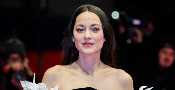 Marion Cotillard communique-t-elle avec l'au-delà ? Le réalisateur de "La Môme" fait une révélation inédite