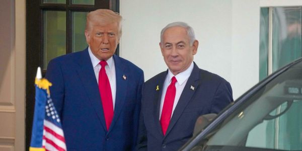 « Une chasse aux sorcières » : Trump demande l'arrêt du procès pour corruption de Netanyahou