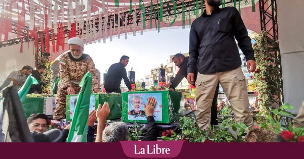 Funérailles nationales en Iran pour les morts de la guerre des 12 jours (PHOTOS)