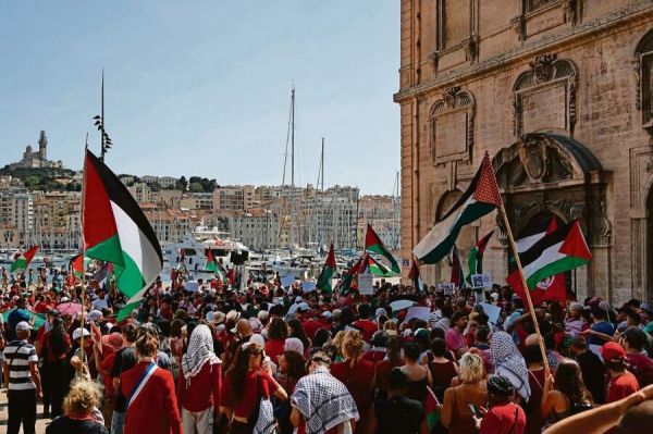 Le conflit Israël-Gaza s'invite dans la campagne des municipales. Par John Timsit