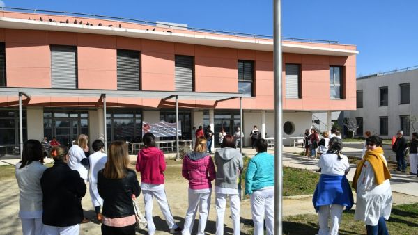19 arrêts maladie en un jour à l'Ehpad La Pinède de Béziers : le personnel au bord de la rupture