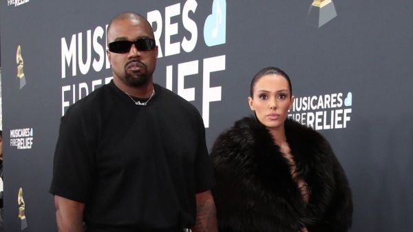 Bianca Censori payée 100 000$ par Kanye West pour s'afficher en string dans la rue : "C'est une obsession"