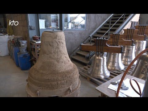 Les bourdons de Notre-Dame de Paris retrouvent leurs jougs