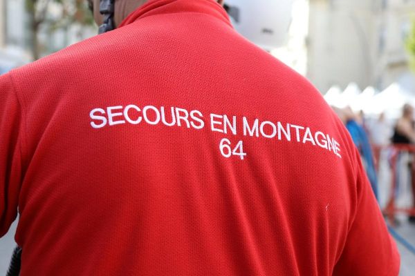 La chaleur n'épargne pas non plus la montagne : deux randonneurs secourus samedi dans les Pyrénées