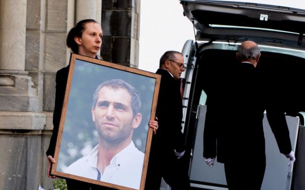 La mère de Federico Martin Aramburu interpelle le ministre de l’Intérieur : « Il n'y a pas eu de condamnation du gouvernement »