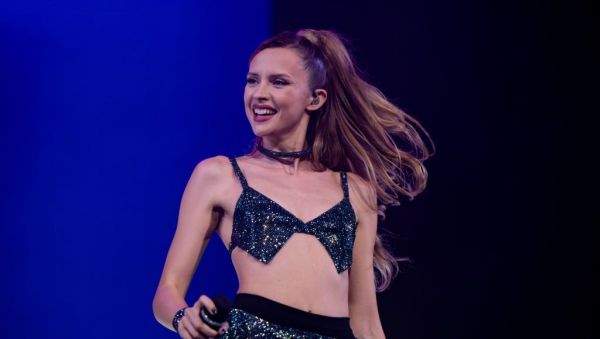 Angèle : une jeune artiste belge qui a déjà conquis le monde en 2 albums