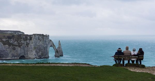 À Étretat, les vagues se rapprochent : "Les falaises ne sont plus sûres”
