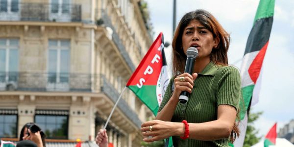 Un élu marseillais dénonce « les mensonges » de Rima Hassan après l'incendie d'une agence Orpi